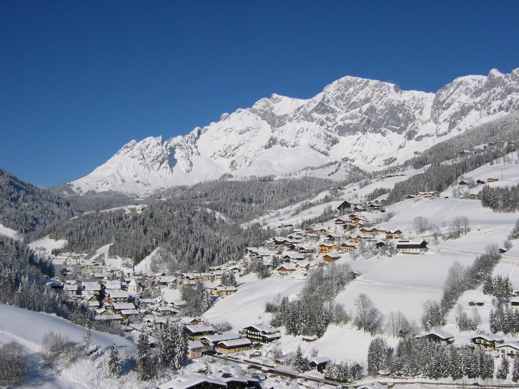Hotel Alpenrose Muehlbach Am Hochkoenig Exterior photo