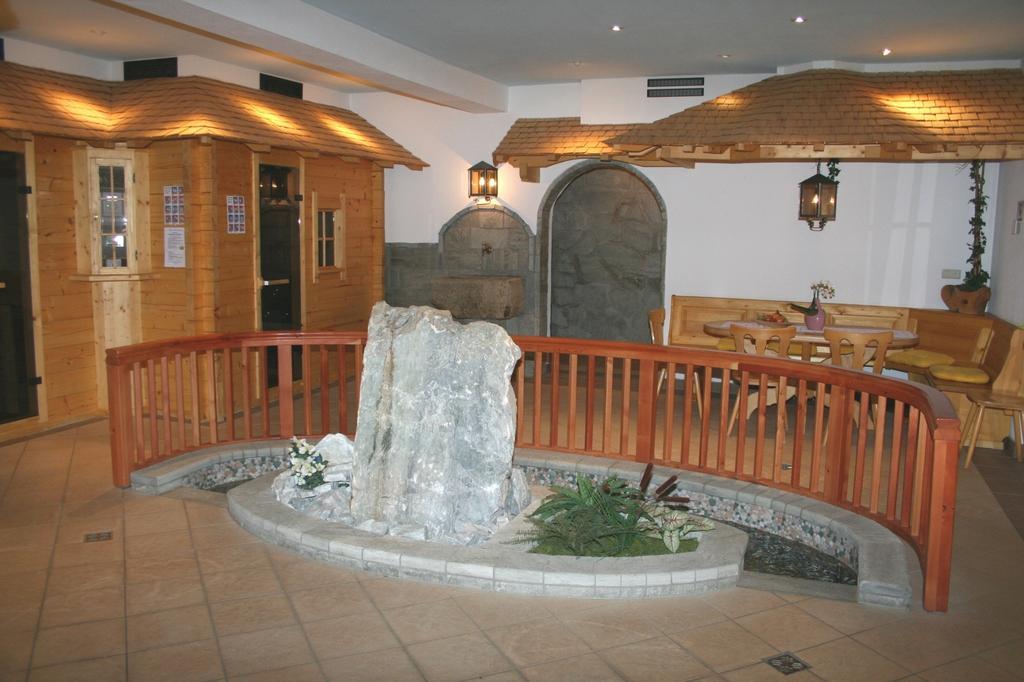 Hotel Alpenrose Muehlbach Am Hochkoenig Exterior photo