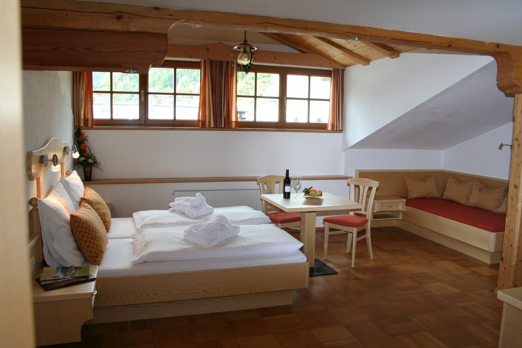 Hotel Alpenrose Muehlbach Am Hochkoenig Room photo