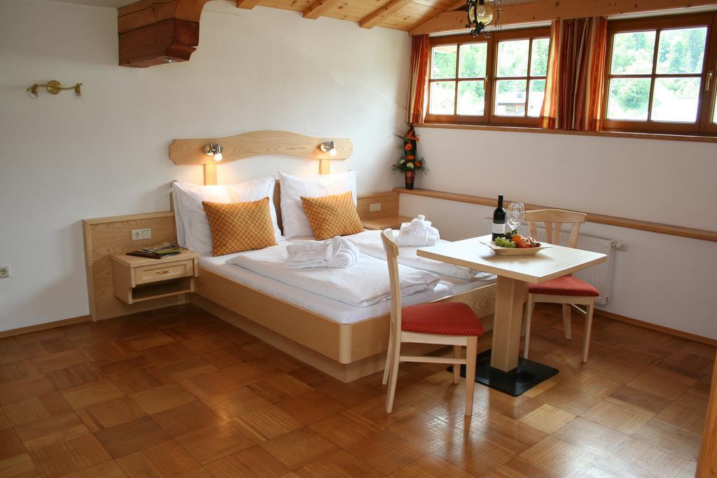 Hotel Alpenrose Muehlbach Am Hochkoenig Room photo